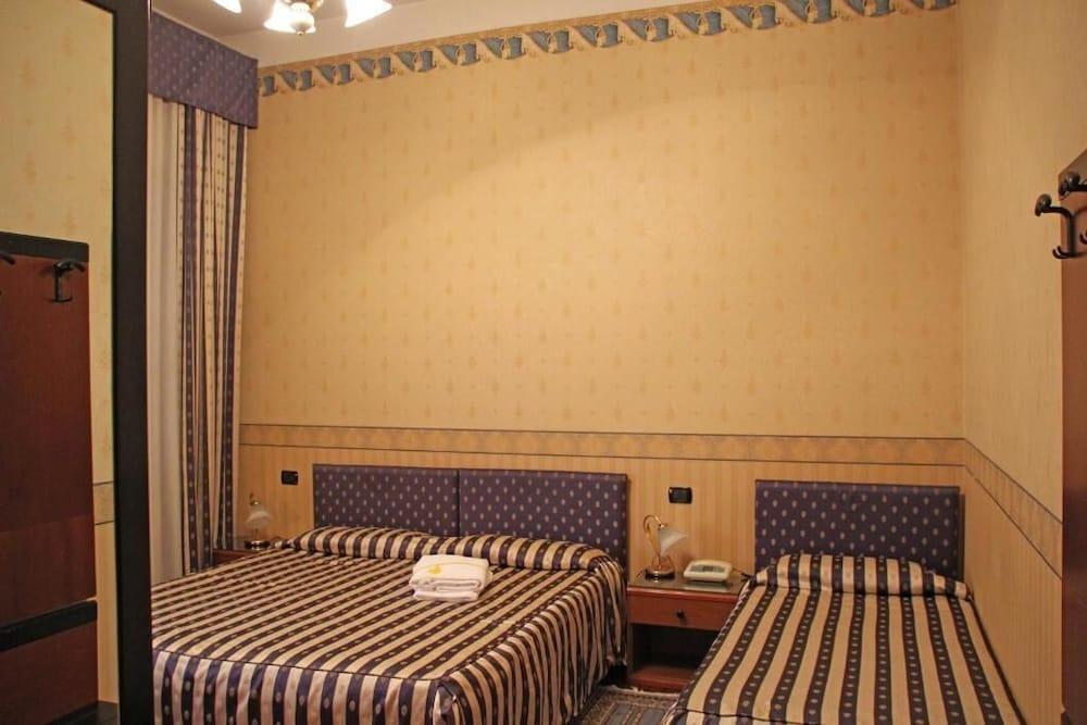 Albergo Ristorante Leon D'Oro Noventa di Piave Exterior foto