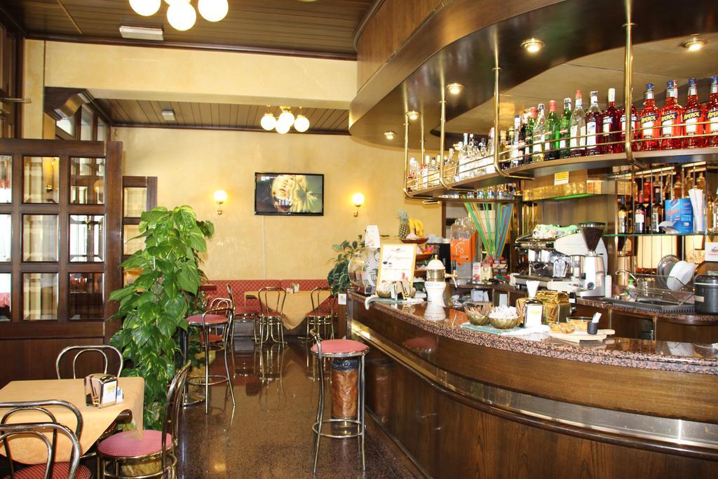 Albergo Ristorante Leon D'Oro Noventa di Piave Exterior foto