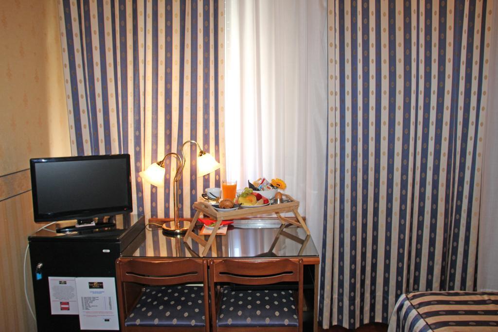 Albergo Ristorante Leon D'Oro Noventa di Piave Exterior foto